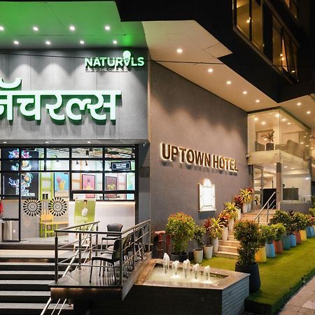נאגפור Uptown Hotel מראה חיצוני תמונה